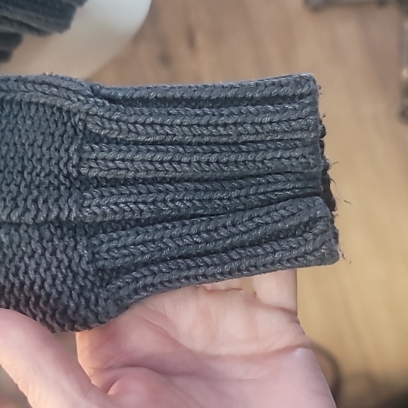 Eddie Bauer navy blue cable knit sweater size large - Picture 4 of 13